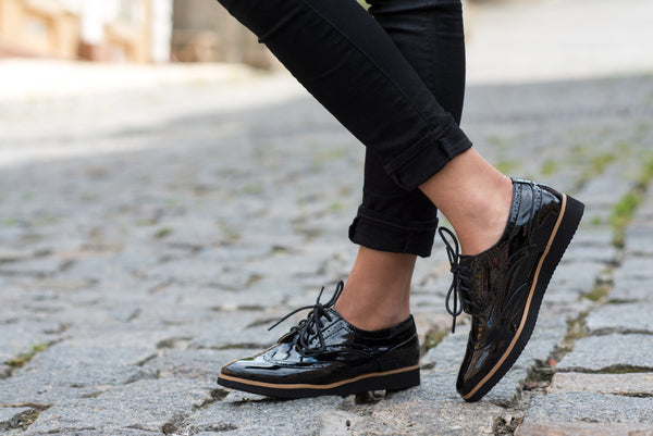 9 Work-appropriate Shoes to Wear in the Office