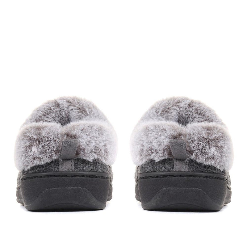 Faux-Fur Full Slippers - QING36019 / 322 513