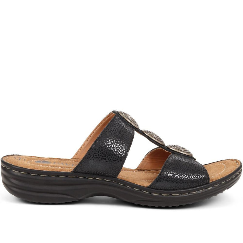 Leather Slip On Sandals - KF37012 / 323 970