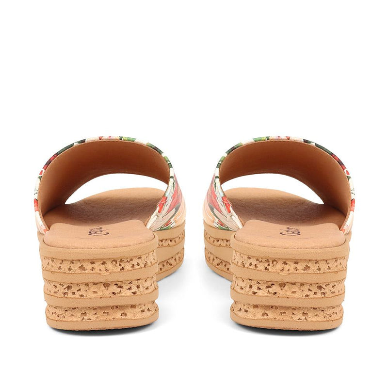 Leather Slip On Sandals - GAB37508 / 323 539