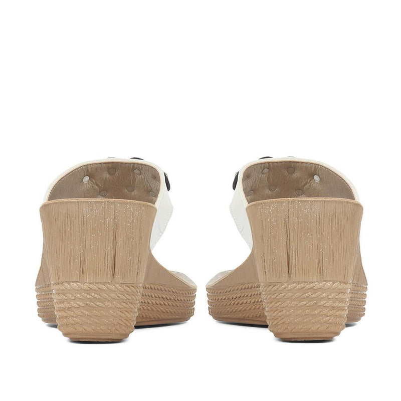 Toe-Post Wedge Sandals - INB35031 / 321 777